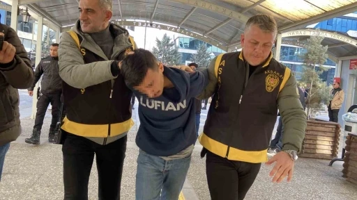 Kayınbiraderini &ouml;ld&uuml;ren şahıs adliyede
