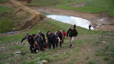 Kayıp adam g&ouml;lette cansız bulundu
