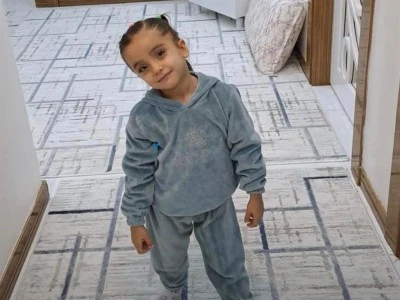 Kayıp olarak aranan 5 yaşındaki Menesa, havuzda &ouml;l&uuml; bulundu