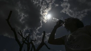 Kayıtlara "en sıcak yıl" olarak ge&ccedil;ecek 2023 sonrasında sıcaklıkların artması muhtemel