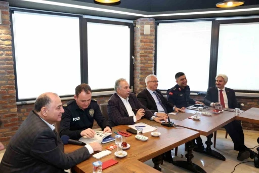 Kaymakam D&ouml;nmez: "Talas Belediyesi; muhtarlarımıza en iyi hizmet sunan belediye"
