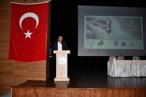 Kaymakam Kaya: &ldquo;Bağımlılıkla birlikte m&uuml;cadele edilmeli&rdquo;
