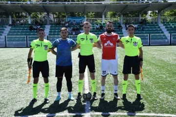 Kayseri 2.Amat&ouml;r K&uuml;me: Yavru Aslanspor: 3 - Kalespor:1
