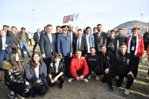 Kayseri 6&rsquo;ncı Bilim Şenliği kapılarını a&ccedil;tı
