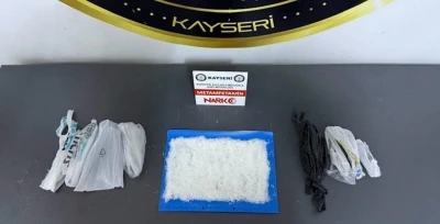 Kayseri&rsquo;de eş zamanlı uyuşturucu operasyonu: 3 g&ouml;zaltı