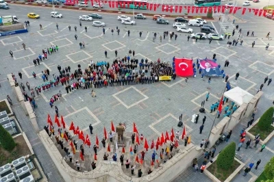 Kayseri&rsquo;de Gen&ccedil;lik Haftası 106. yıl d&ouml;n&uuml;m&uuml; kutlamaları başladı
