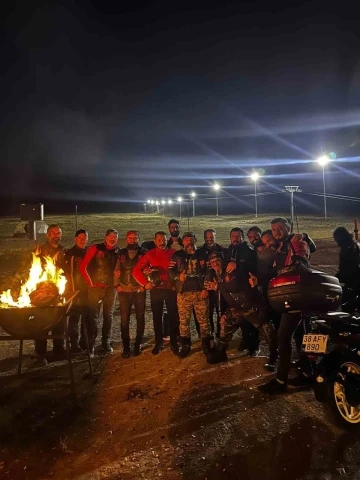 Kayseri&rsquo;de motosikletliler zirvede buluştu
