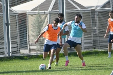 Kayseri Erciyes 38 FK ilk hazırlık ma&ccedil;ına &ccedil;ıkıyor
