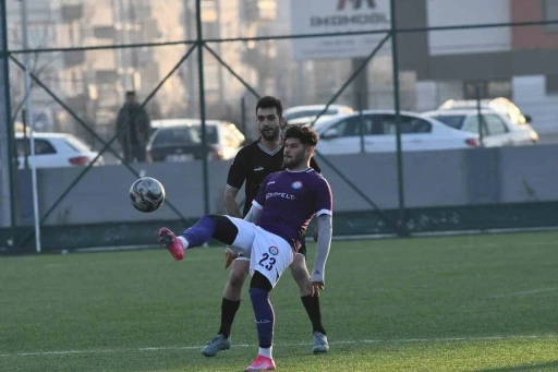 Kayseri Şeker S&uuml;per Amat&ouml;r K&uuml;me: Erciyes Esen Makina FK: 4 - Kayseri D&ouml;ğerspor: 1
