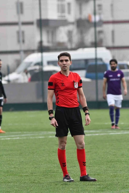 Kayseri S&uuml;per Amat&ouml;r K&uuml;me&rsquo;de d&uuml;d&uuml;k &ccedil;alacak hakemler a&ccedil;ıklandı
