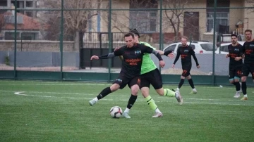 Kayseri S&uuml;per Amat&ouml;r K&uuml;me: Erciyes Esen Makine FK: 3 - &Ouml;zvatan Gen&ccedil;likspor: 0
