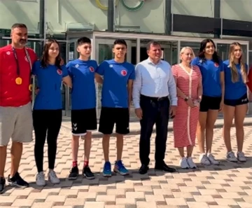 Kayserili y&uuml;z&uuml;c&uuml;ler Viyana&rsquo;ya uğurlandı
