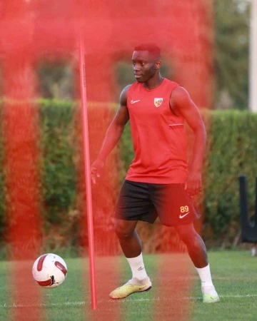 Kayserispor&rsquo;da forma numaraları belli oldu
