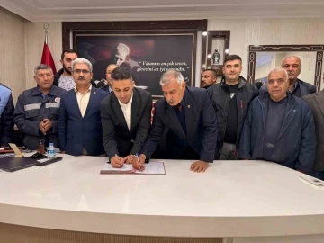 Kayyum belediyesinden &ccedil;alışanların maaşlarına rekor zam
