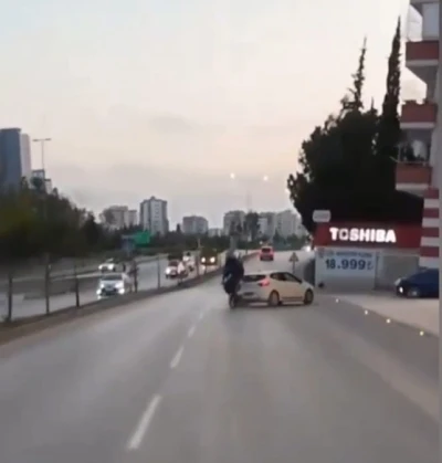 Kaza anı kask kamerasında
