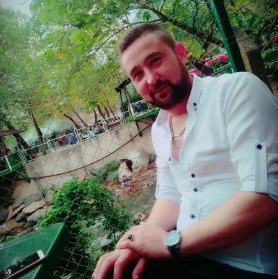 Kaza sonrası hastanede m&uuml;şahede altında kalmayı reddeden s&uuml;r&uuml;c&uuml; hayatını kaybetti
