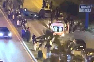 Kaza yapan ara&ccedil;taki 3 kişi ka&ccedil;tı, kısa s&uuml;rede yakalandı