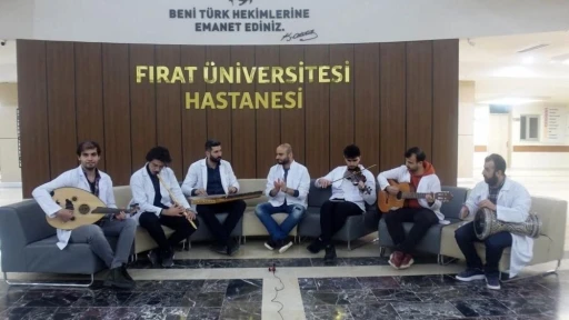 Kazada hayatını kaybeden doktor, &ouml;ğrenciyken &lsquo;şiddete karşı&rsquo; sağlık&ccedil;ıların sesi olmuş
