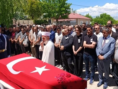 Kazada hayatını kaybeden uzman &ccedil;avuş, son yolculuğuna uğurlandı