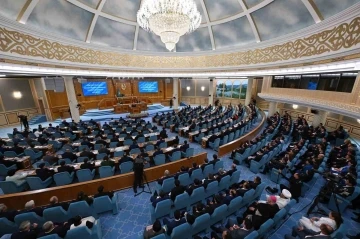 Kazakistan Cumhurbaşkanı Tokayev: &ldquo;Kazakistan&rsquo;ın Avrasya&rsquo;nın kalbindeki konumu bizim rekabet avantajımız&rdquo;
