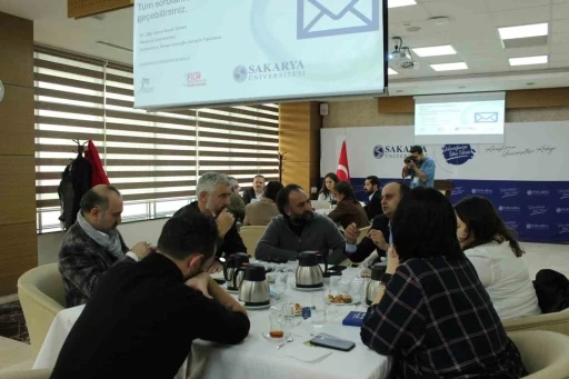 KB&Uuml;&rsquo;l&uuml; akademisyenleri yapay zeka ve eğitim m&uuml;fredatı &ccedil;alıştayına katıldı
