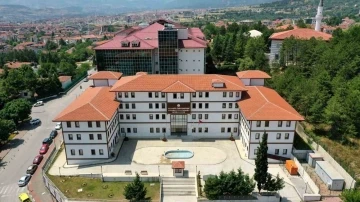 KB&Uuml;&rsquo;l&uuml; &ouml;ğrenciler finale kaldı
