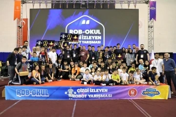 Ke&ccedil;i&ouml;ren&rsquo;deki robot yarışmasında 100 bin TL&rsquo;lik &ouml;d&uuml;l sahiplerini buldu
