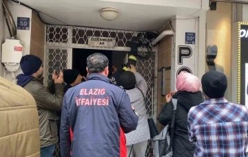 Kedi kurtarma operasyonunda ilgin&ccedil; anlar
