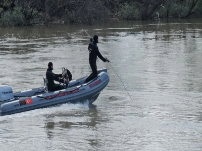 Kelkit &Ccedil;ayı&rsquo;nda can pazarı: Kaybolan 2 genci arama &ccedil;alışmaları 3. g&uuml;n&uuml;nde devasa ekiple s&uuml;r&uuml;yor!