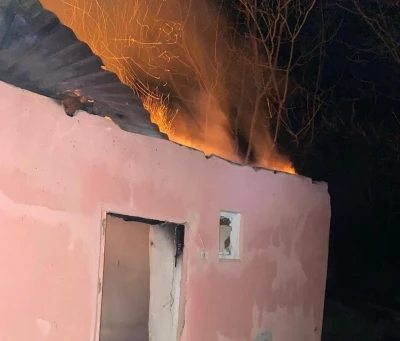 Kemah&rsquo;ta ev yangını
