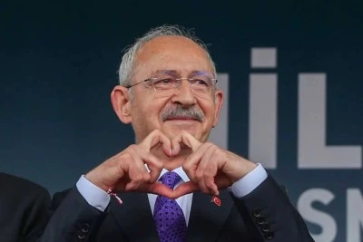 Kemal Kılı&ccedil;daroğlu mutluluğunu a&ccedil;ıkladı