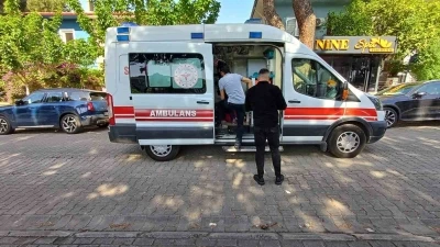 Kendine zarar vermek istedi, polis ekipleri zamanında m&uuml;dahale etti
