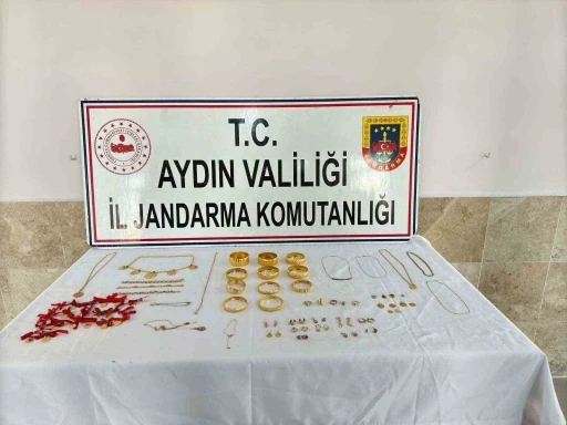 Kendisini polis olarak tanıtıp 1 bu&ccedil;uk milyon liralık dolandırıcılık yapan ş&uuml;pheli yakalandı
