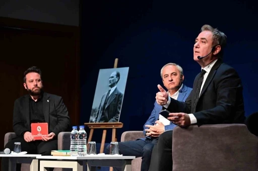 Kepez Forum&rsquo;da Sinan Meydan ile Atat&uuml;rk, kadın ve &ccedil;ocuk s&ouml;yleşisi
