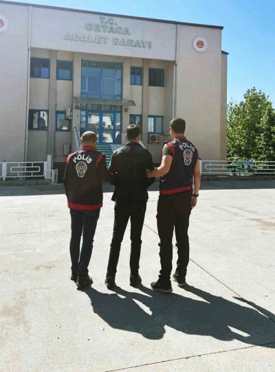 Kesinleşmiş hapis cezası bulunan 5 kişi yakalandı
