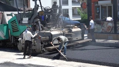 Kestel Belediyesi'nin asfalt mesaisi s&uuml;r&uuml;yor