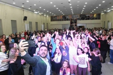 Kestel&rsquo;de kadınlar, matinede doyasıya eğlendi