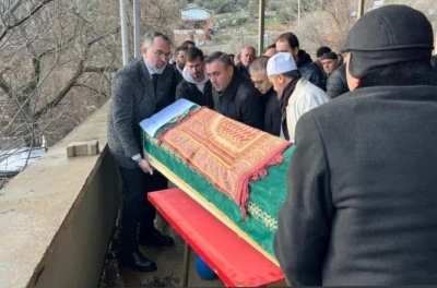 Kestel G&ouml;lbaşı Mahallesi Muhtarı İrfan Aydın son yolculuğuna uğurlandı