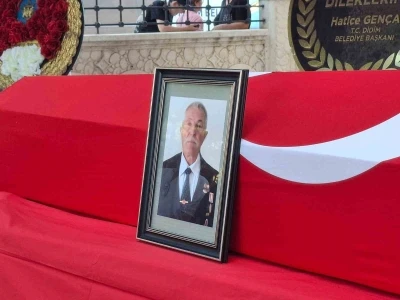 Kıbrıs Gazisi askeri t&ouml;renle son yolculuğuna uğurlandı