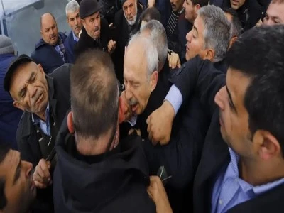 Kılı&ccedil;daroğlu, &Ccedil;ubuk'taki lin&ccedil; girişiminde yer alan Yakup Karako&ccedil;'la 'helalleşti'