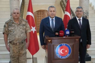 Kilis Valisi Tahir Şahin G&uuml;venlik ve Asayiş verilerini a&ccedil;ıkladı
