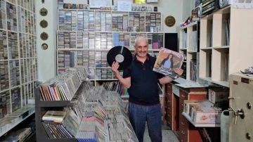 Kimsede olmayan m&uuml;zik arşivi var
