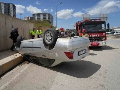Kırıkkale&rsquo;de otomobil takla attı: 1 yaralı
