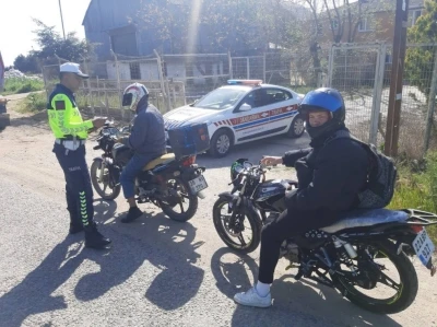 Kırklareli&rsquo;de trafik denetimi: 435 s&uuml;r&uuml;c&uuml;ye ceza
