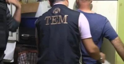 Kırmızı b&uuml;ltenle aranan DEAŞ'lı ter&ouml;rist, &Ccedil;orum&rsquo;da yakalandı