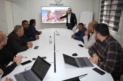 Kırsalda enerji kalitesi i&ccedil;in Dicle Elektrik 2 bin 473 muhtarla buluşacak
