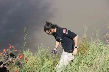 Kızılırmak&rsquo;ta balık&ccedil;ının bulduğu top m&uuml;himmatı imha edildi
