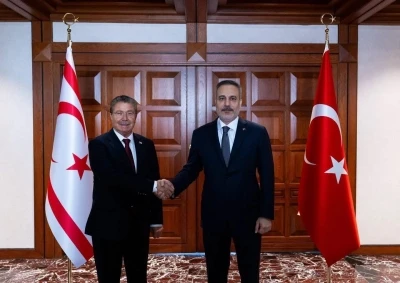 KKTC Başbakanı &Uuml;stel&rsquo;den Bakan Fidan&rsquo;a Kıbrıs a&ccedil;ıklamaları nedeniyle teşekk&uuml;r