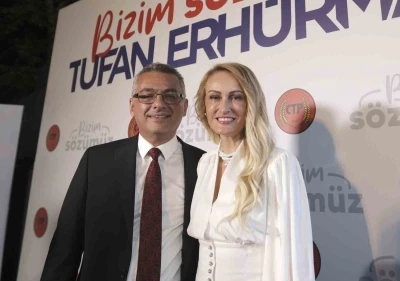 KKTC&rsquo;nin yeni Cumhurbaşkanı Erh&uuml;rman&rsquo;dan zafer mitingi