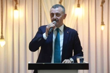 Kocaeli B&uuml;y&uuml;kşehir Belediye Başkanı B&uuml;y&uuml;kakın: "Dergi kapaklarıyla T&uuml;rkiye&rsquo;ye diz &ccedil;&ouml;kt&uuml;receklerini zannediyorlar"
